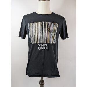 Pyramid Vinyl Junkie Mens Medium T-Shirt Short Sleeve Graphic Unisex Womens Blk